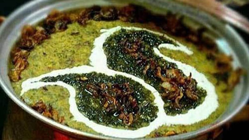 Iranpress: حساء ’شله قلمكار‘ من ألذ الأطباق الإيرانية