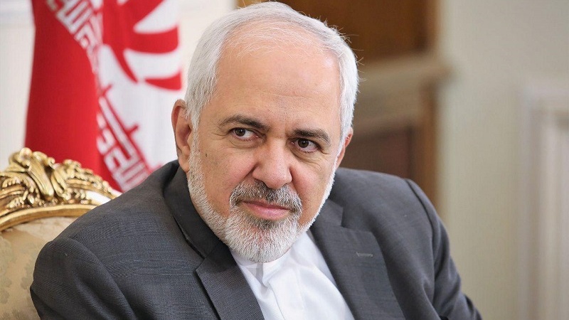 Iranpress: ظريف: هناك الكثير من التحريفات في الإجراءات المتعلقة بالاتفاق النووي