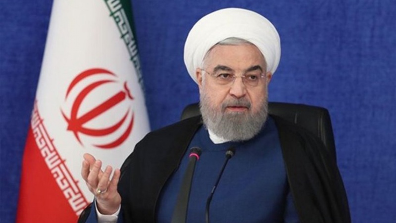 Iranpress: روحاني: نتمنى قطع أيدي الظالمين ورفع الحظر ضد شعبنا