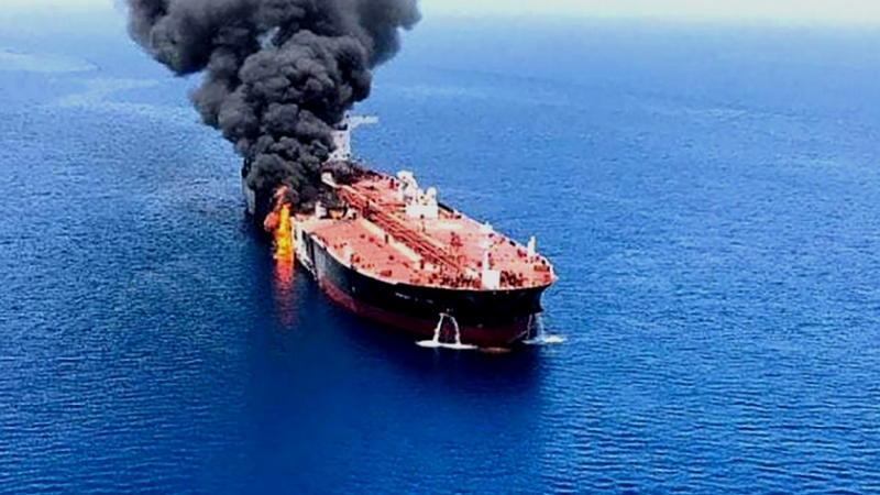 Iranpress:  استهداف سفينة اسرائيلية قرب الإمارات