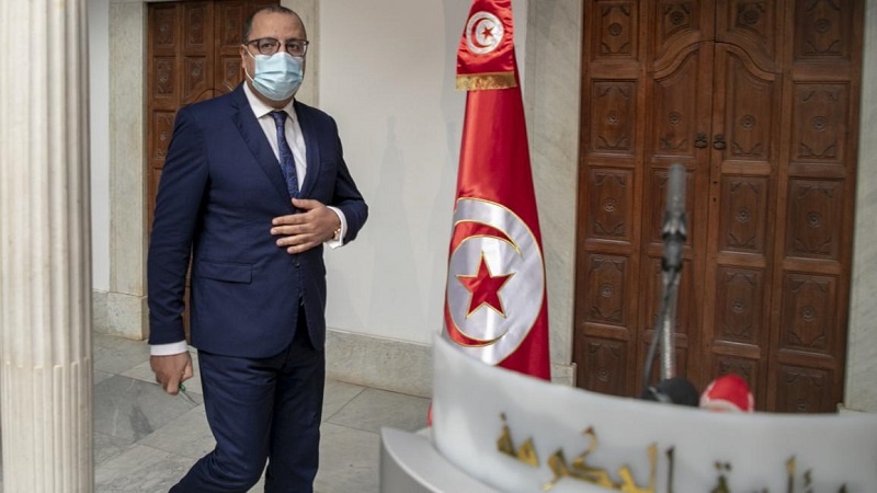 Iranpress: رئيس الحكومة التونسية يؤكد تمسّكه بالتعديل الوزاري