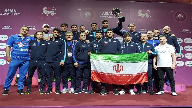 Iranpress: إيران تتوج بـ اللقب في بطولة آسيا للمصارعة الحرة 