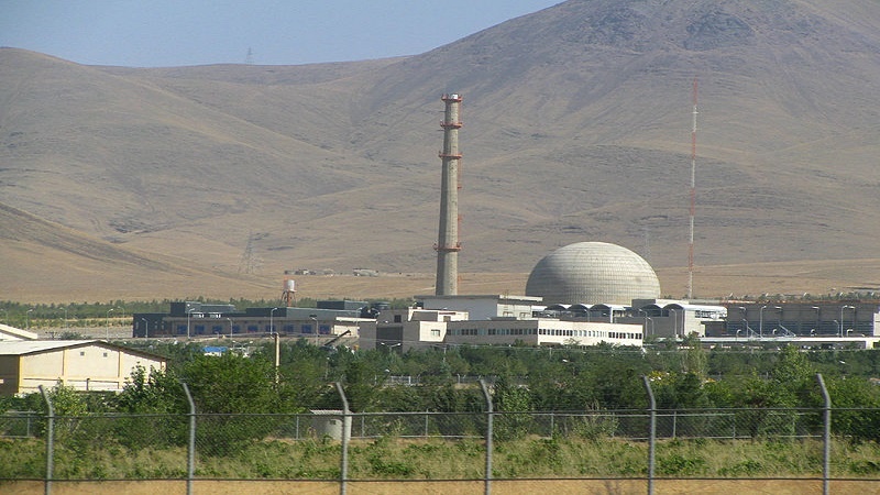 Iranpress: إزاحة الستار عن 9 منتجات نووية عالية التقنية في إيران
