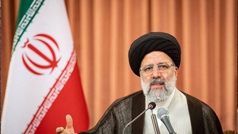 Iranpress: رئيسي: السياسة الواضحة لإيران تجاه أمريكا تتمثل فی رفع الحظر أولاً
