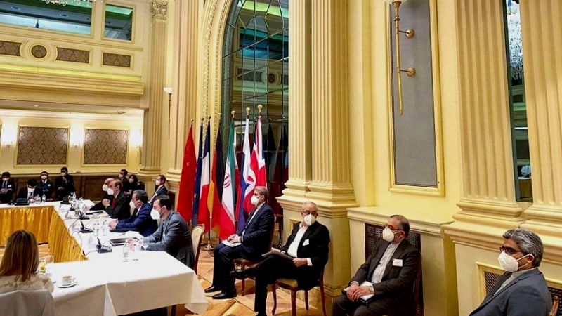 Iranpress: انطلاق اجتماع اللجنة المشتركة للاتفاق النووي بفيينا