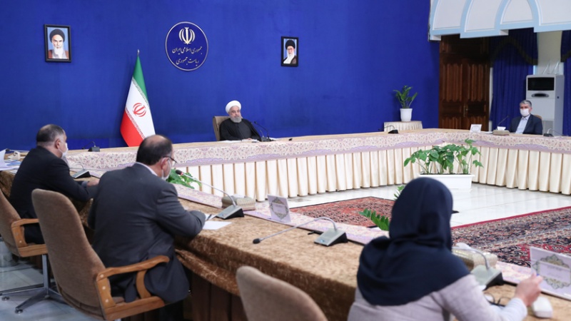 Iranpress: روحاني: واجبنا جميعا دعوة الناس إلى صناديق الاقتراع