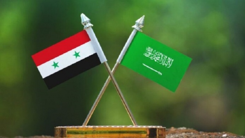 Iranpress: وفد سعودي برئاسة رئيس جهاز المخابرات يلتقي بالرئيس السوري في دمشق 