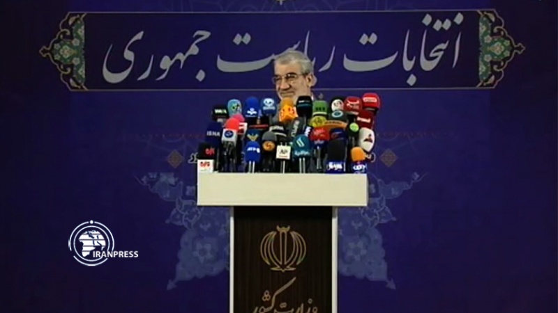 Iranpress: فحص أهلية المرشحين للانتخابات الرئاسية الإيرانية وفقًا لقرار مجلس صيانة الدستور