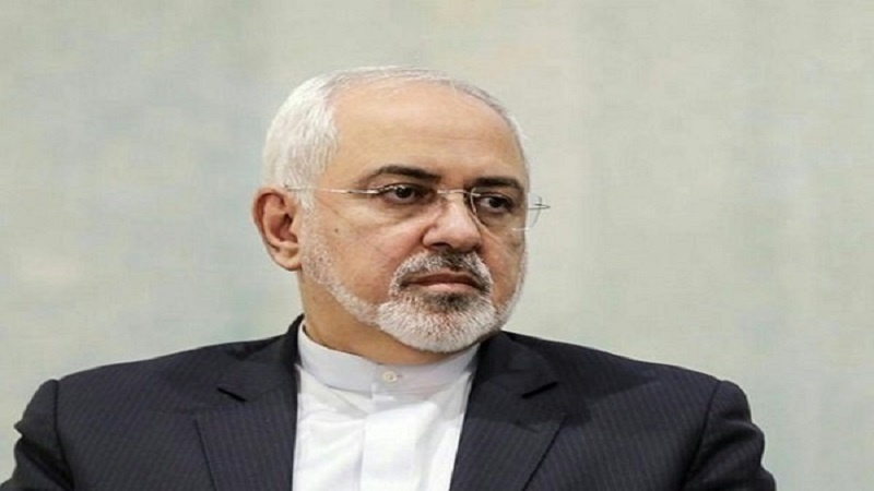 Iranpress: ظريف: تصريحات قائد الثورة هي كلمة الفصل