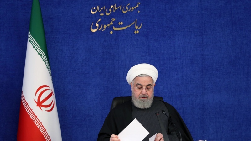 Iranpress: روحاني: الشعب الإيراني صمد أمام الحرب الاقتصادية المفروضة