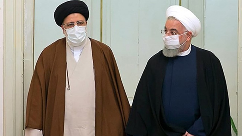 Iranpress: روحاني يلتقي الرئيس الإيراني المنتخب