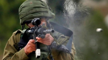 إصابة شابين فلسطينيين برصاص قوات الاحتلال