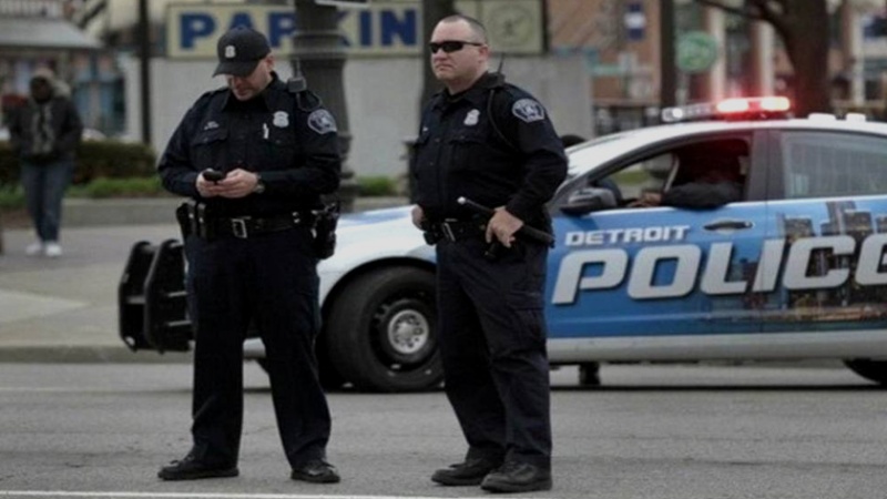 Iranpress: أمريكا.. مقتل وإصابة 14 شخصا فى حادثى إطلاق النار بمدينة شيكاغو 