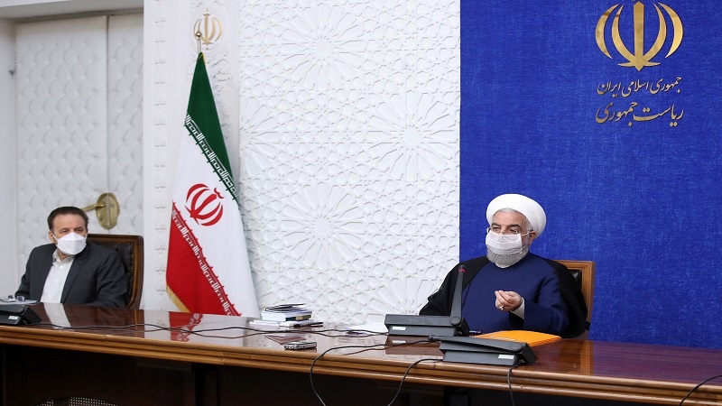 Iranpress: روحاني: لابد من تعريف الحظر والحرب الإقتصادية كجريمة صامتة ضد الانسانية