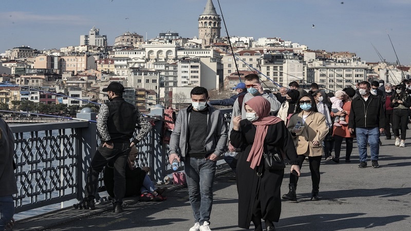 Iranpress: كورونا في تركيا.. ارتفاع حصيلة الإصابات والوفيات