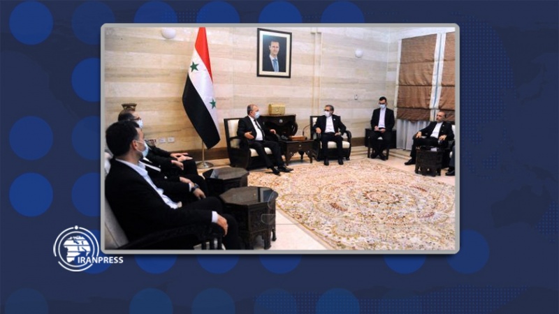 Iranpress: رئيس الوزراء السوري: نسعى لتطوير التعاون الاقتصادي بين دمشق وطهران