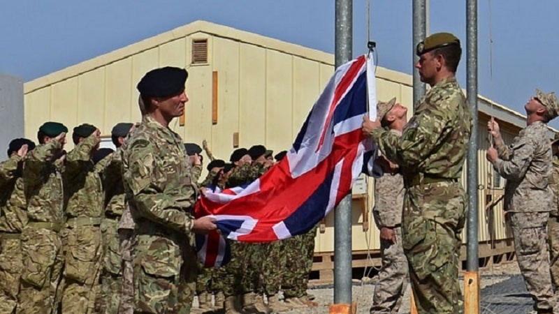 Iranpress: بريطانيا تنهي اليوم سحب قواتها من أفغانستان