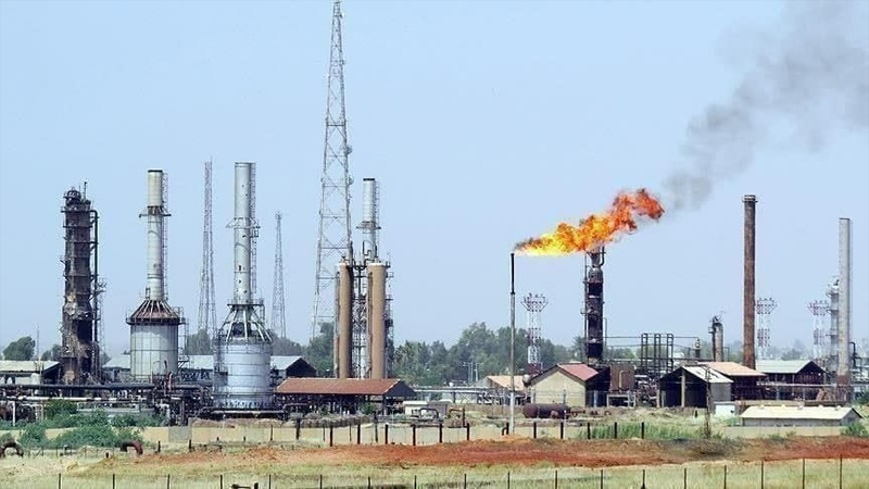 Iranpress: هجوم صاروخي يستهدف شركة نفطية شمالي العراق