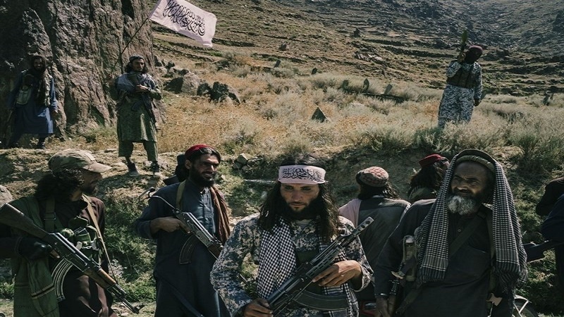 Iranpress: طالبان تسيطر على مدينة مزار شريف