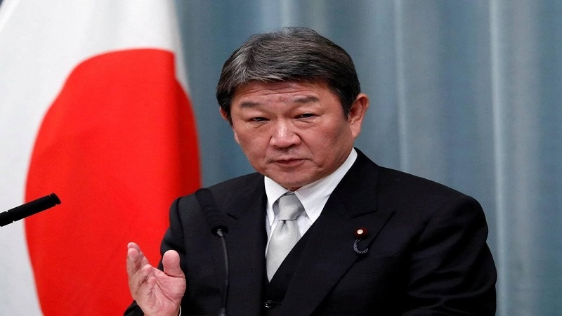 وزير خارجية اليابان يؤكد على العلاقات الطويلة الأمد مع إيران