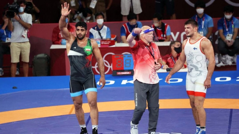 Iranpress: الايراني ساروي يحرز برونزية بالمصارعة في أولمبياد طوكيو