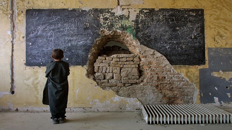 Iranpress: تدمير 176 مدرسة في أفغانستان بسبب الحرب