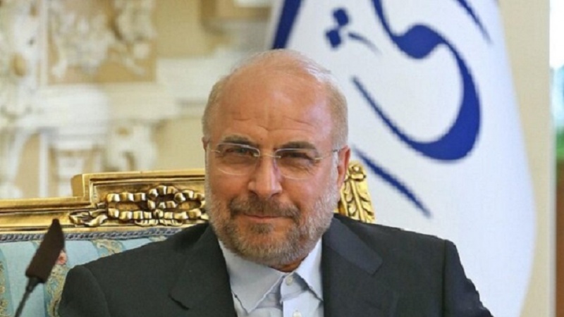 ایران پرس: قالیباف: تمرکزگرایی در تصمیم‌گیری‌ها باید کاهش یابد