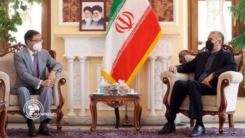 Iranpress: إيران والصين تبحثان الاوضاع في أفغانستان 