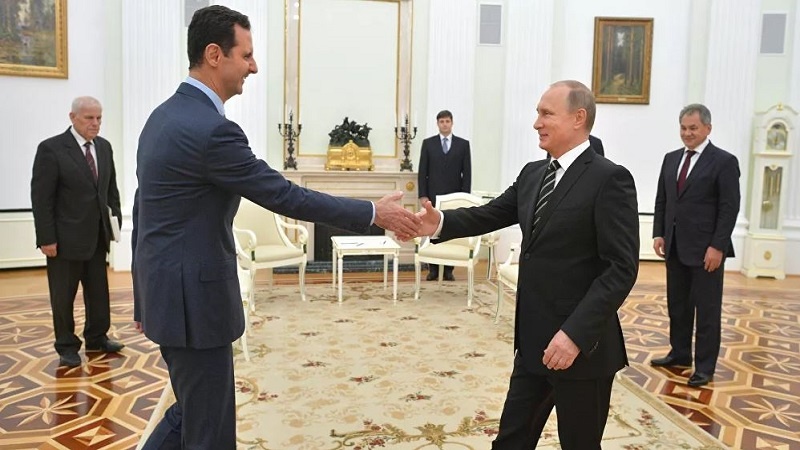 Iranpress: بوتين: مشكلة سوريا الأساسية هي الوجود غير الشرعي لقوات أجنبية على أراضيها