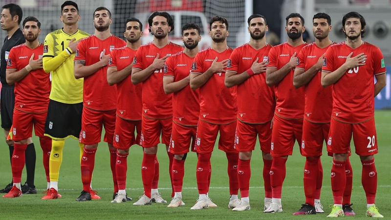 Iranpress: المنتخب الإيراني يهزم نظيره العراقي في تصفيات كأس العالم 2022