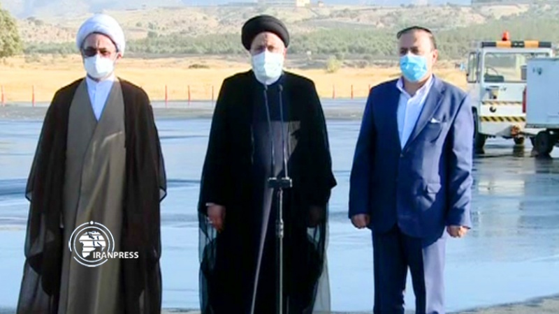 Iranpress: الرئيس الإيراني يؤكد على ضرورة رفع الحرمان عن محافظة إيلام
