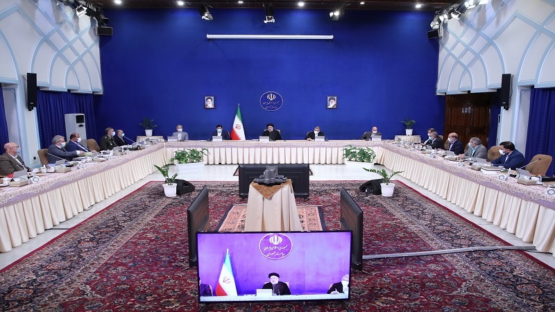 Iranpress: الرئيس الإيراني يشدد على ضرورة التبادل التجاري مع الجيران