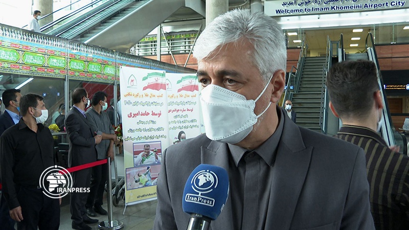 Iranpress: وزير الرياضة: البعثة البارألمبية الإيرانية حصلت على نتايج بارعة