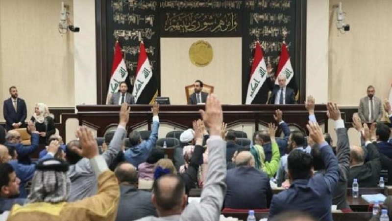 Iranpress: قرار حل البرلمان العراقي يدخل حيز التنفيذ تمهيداً لإجراء الانتخابات المبكرة