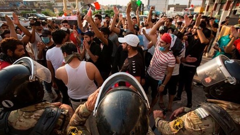 ادامه تظاهرات معترضان به نتایج انتخابات پارلمانی عراق در بصره