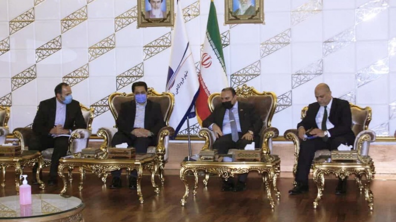 Iranpress: وزير العدل العراقي يصل طهران
