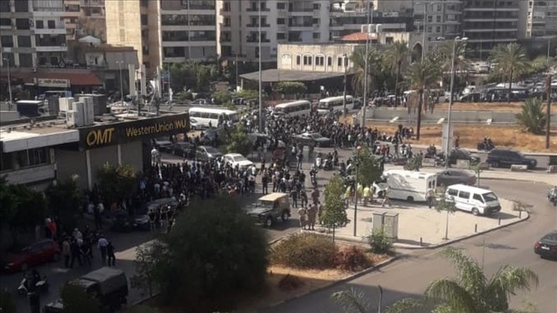 Iranpress: 6 قتلى و60 جريحا في الاشتباكات المسلحة ببيروت