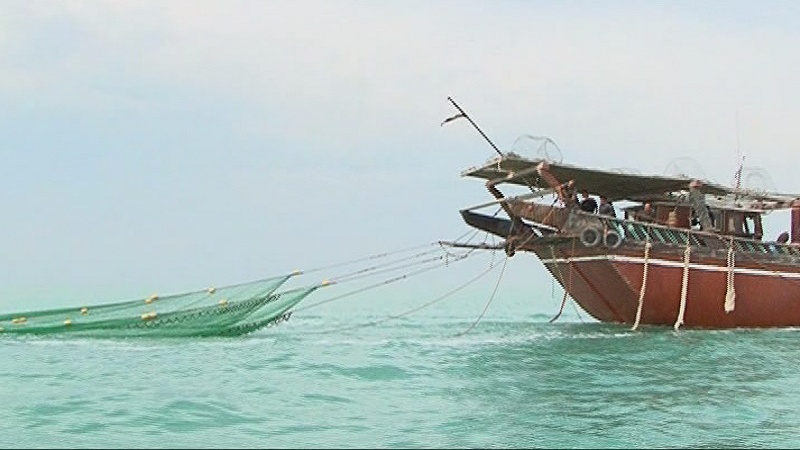 توقیف دو فروند شناور لنج صیادی عمانی در آبهای جاسک
