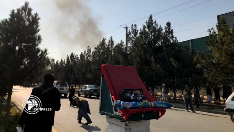 Iranpress: مقتل وإصابة العشرات في إنفجارين وإطلاق النار في كابول 
