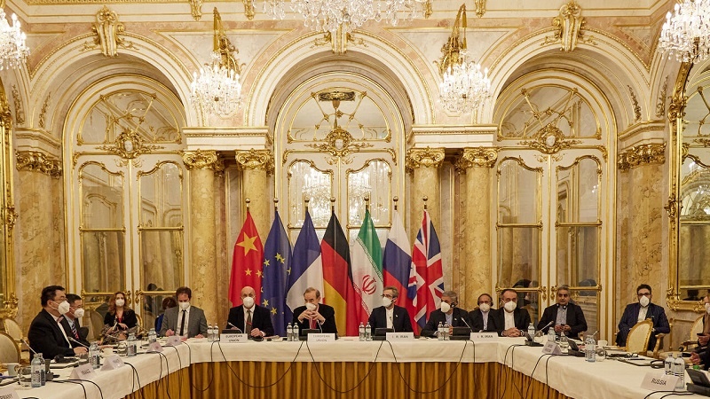 Iranpress: انطلاق الاجتماع الرابع لـ اللجنة المشتركة الخاصة بالاتفاق النووي في فيينا