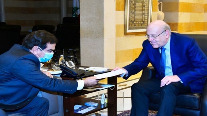 الرئيس اللبناني يوافق على استقالة قرداحي