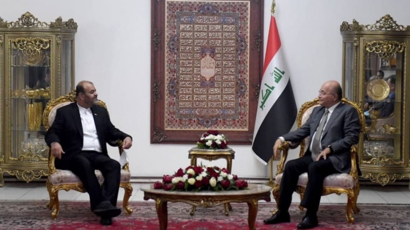 Iranpress: وزير إيراني يلتقي الرئيس العراقي