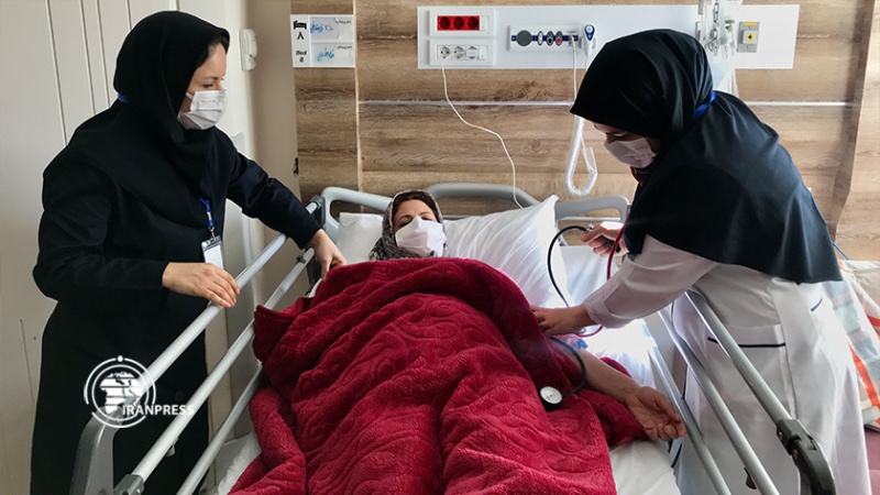 Iranpress: أسبوع الممرض.. تضحيات الممرضین والممرضات بأرواحهم لإنقاذ المرضى