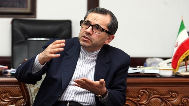 Iranpress: دبلوماسي إيراني يؤكد ضرورة مضاعفة الجهود لإنهاء الاشتباكات في سوريا
