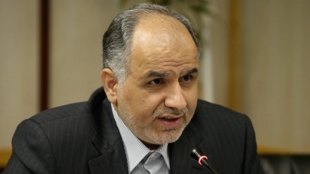وزير العدل الإيراني يلتقي عددا من المسؤولين المصريين