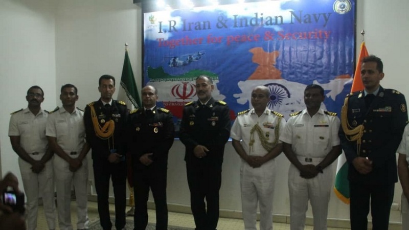 پهلوگیری کشتی آموزشی بادبانی ارتش هند در بندرعباس