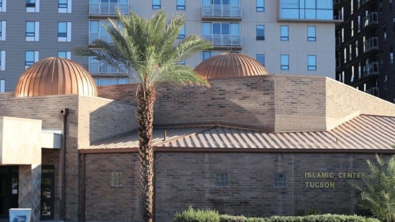 Iranpress: مجهولون يعتدون على مركز إسلامي بولاية أريزونا الأمريكية