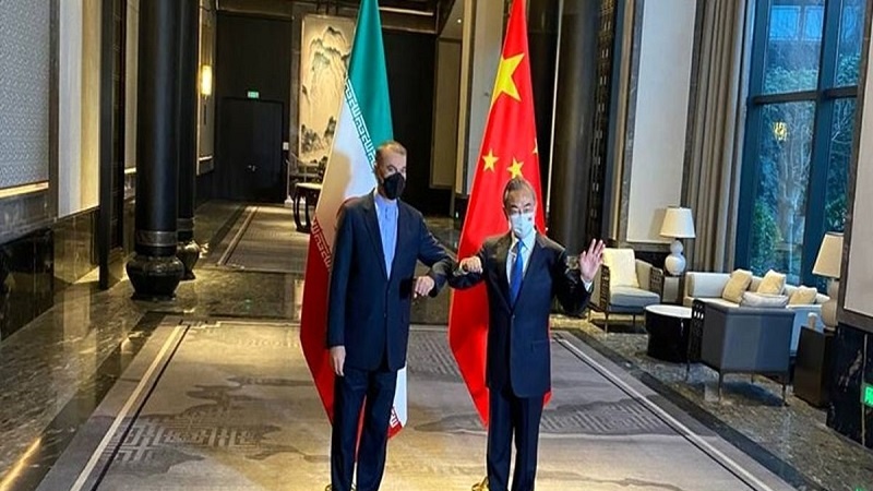 وزير الخارجية الإيراني يلتقي نظيره الصيني في بكين