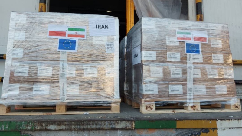 تحویل دومین محموله واکسن اهدایی لهستان به ایران