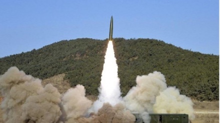 پرتاب موشک بالستیک از روی قطار در کره شمالی
